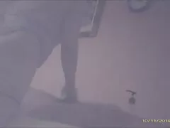 Fue al baño en españolxxx y dio positivo.